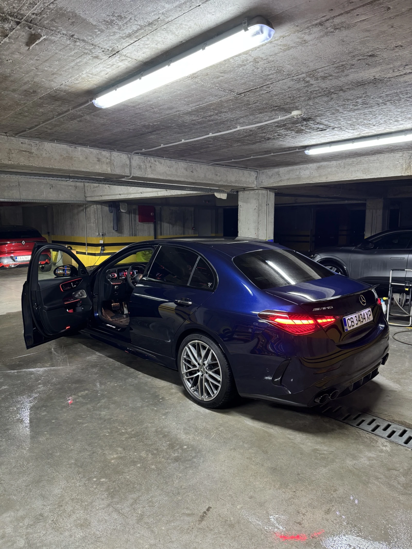 Mercedes-Benz C 43 AMG /4MATIC/AMG oптичен пакет/, снимка 3 - Автомобили и джипове - 53710602