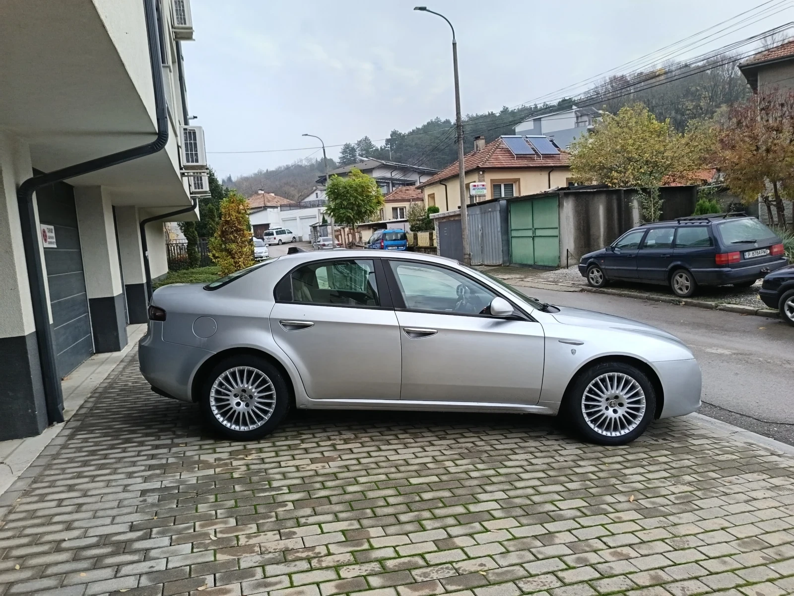 Alfa Romeo 159 1.9JTDm - изображение 2
