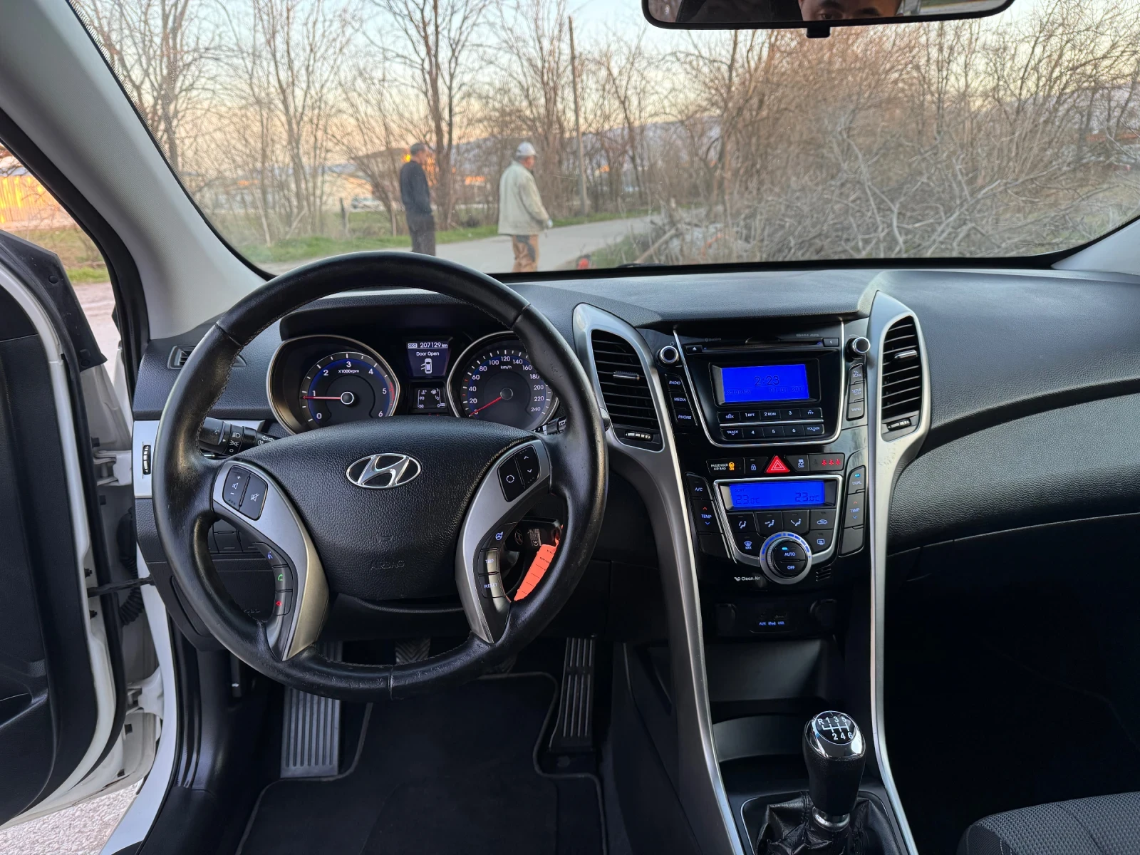 Hyundai I30 1.6CRDI 110�� 6-�� LED 2-����� ����������� ������� | Mobile.bg � ����������� 17