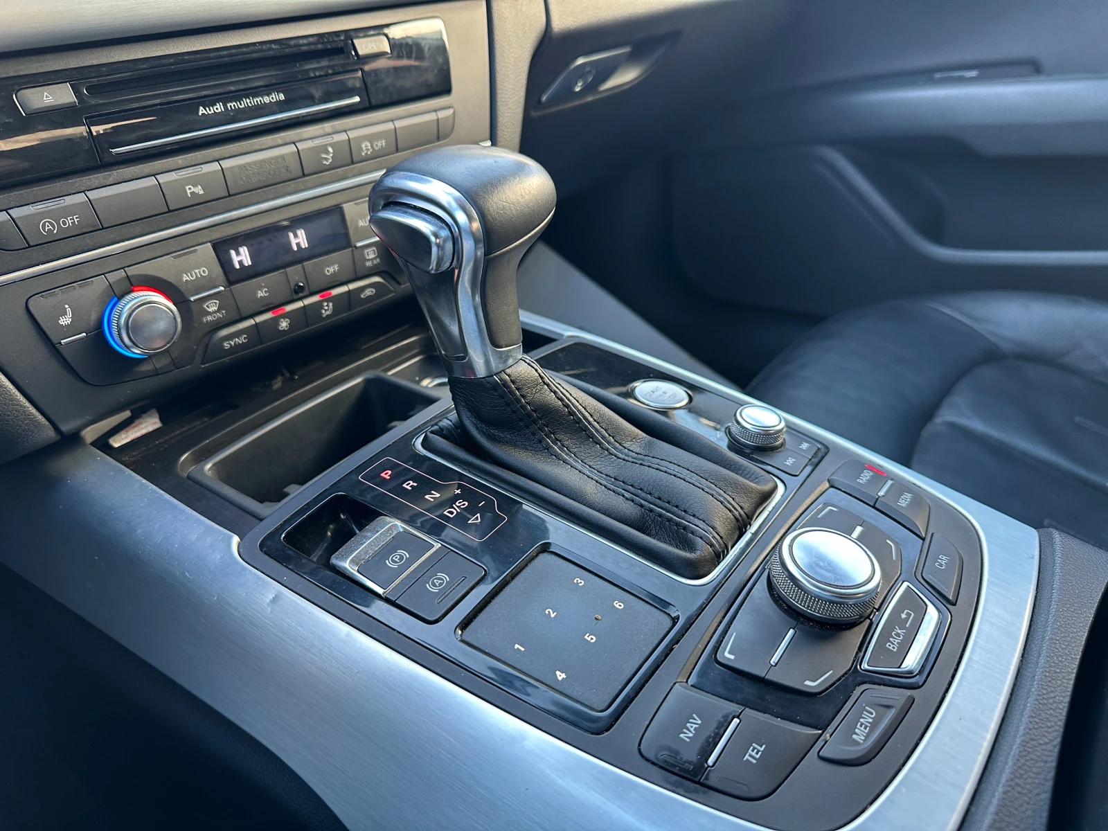 Audi A7, снимка 11 - Автомобили и джипове - 53815355