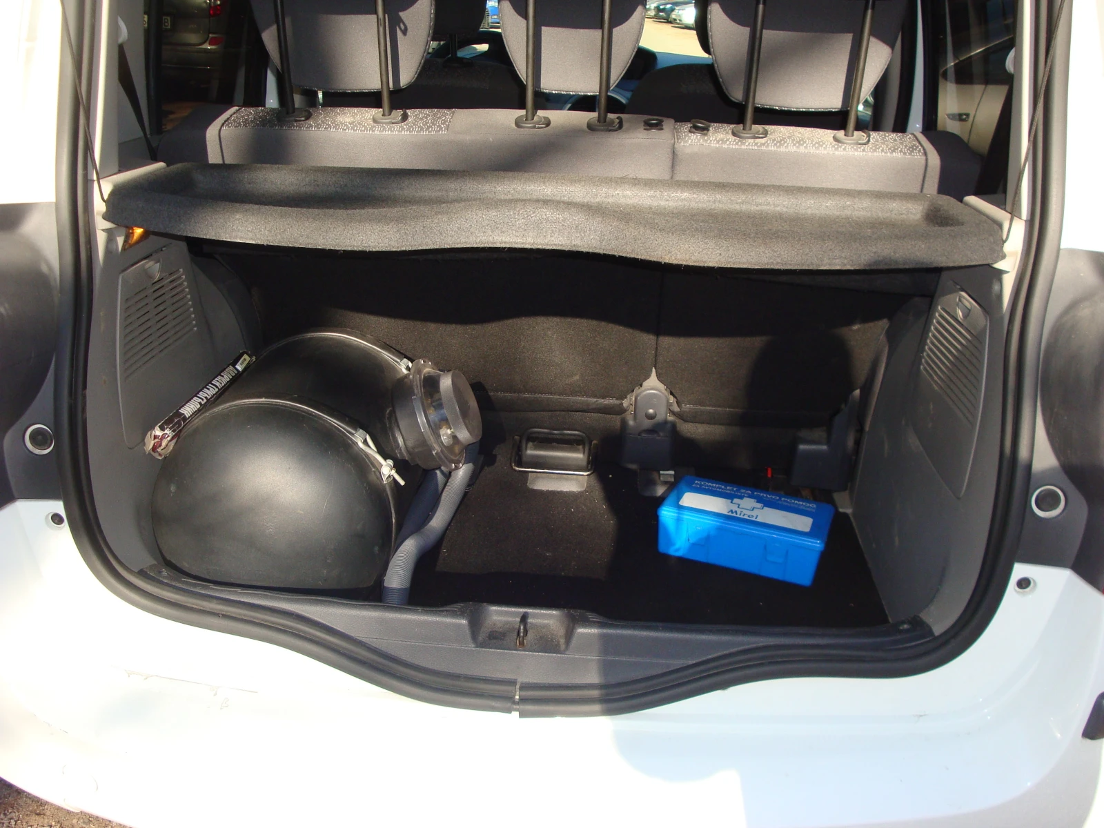 Renault Modus 1.6 ГАЗ-БЕНЗИН АВТОМАТИК, снимка 17 - Автомобили и джипове - 53853945