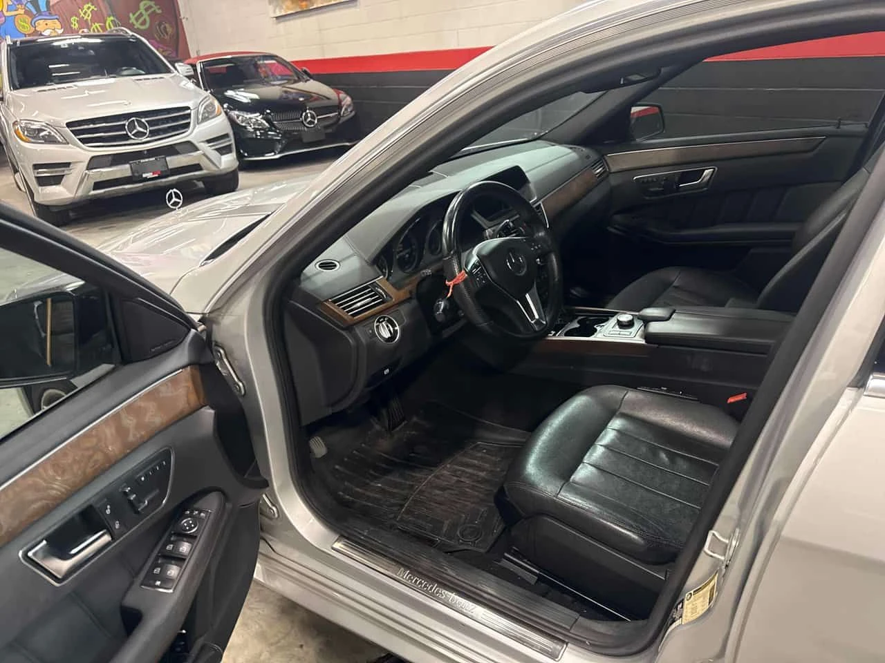 Mercedes-Benz E 350 * CARFAX * ЦЕНА ДО БГ, снимка 7 - Автомобили и джипове - 54113517