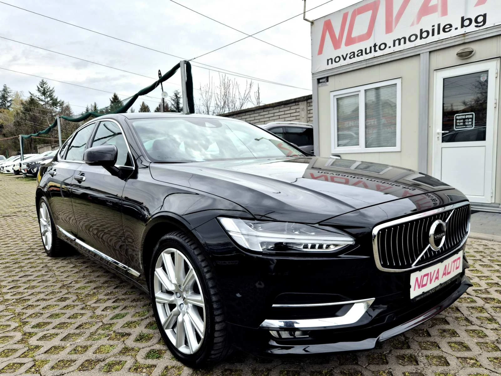 Volvo S90 D5-4X4-235кс-СУПЕР СЪСТОЯНИЕ, снимка 5 - Автомобили и джипове - 54220399