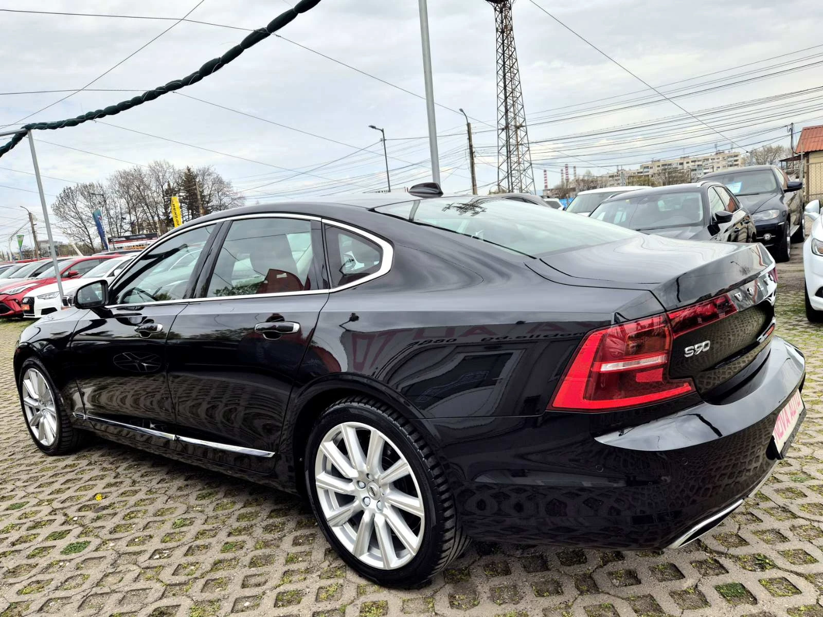 Volvo S90 D5-4X4-235кс-СУПЕР СЪСТОЯНИЕ, снимка 2 - Автомобили и джипове - 54220399