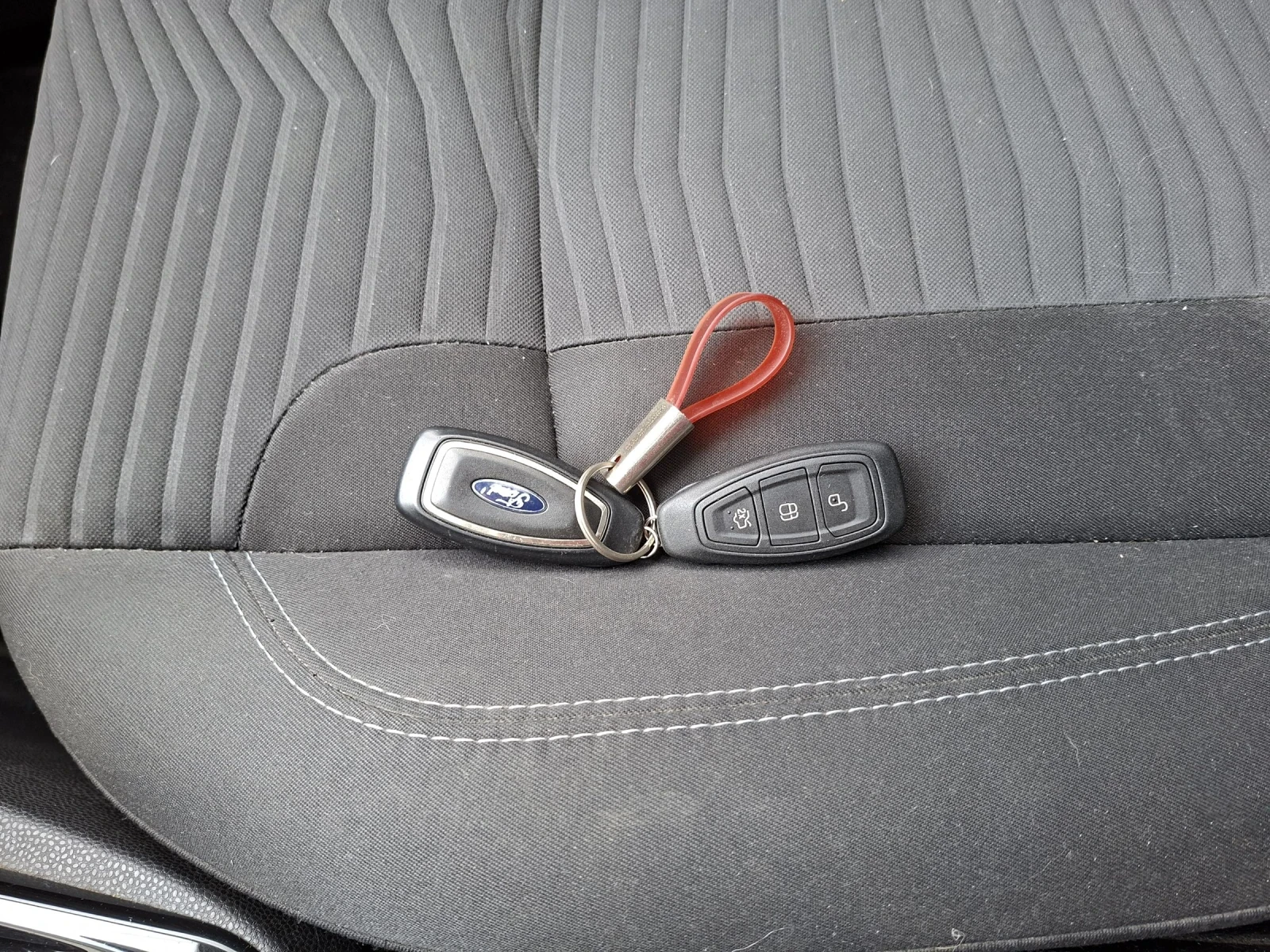 Ford Fiesta 1.0 ������  | Mobile.bg � ����������� 10