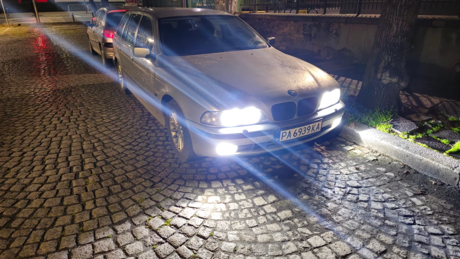 BMW 523, снимка 2 - Автомобили и джипове - 54378344