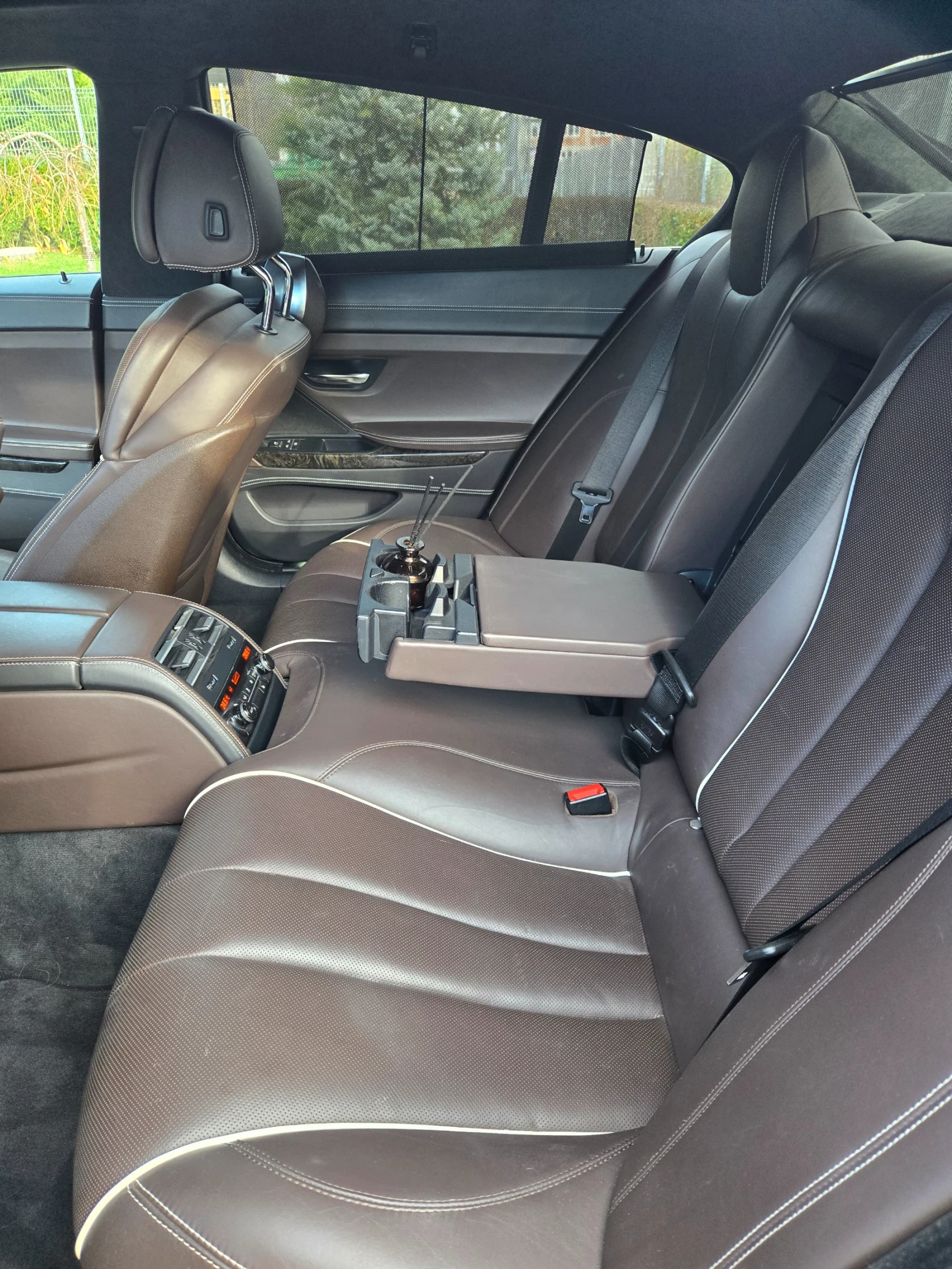 BMW 650 i xDrive Gran Coupe , снимка 13 - Автомобили и джипове - 54495221