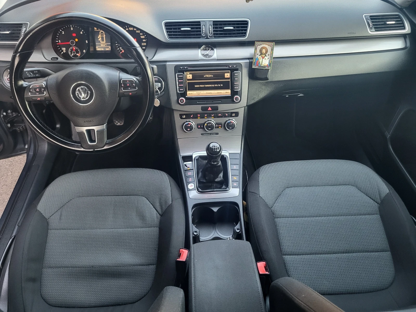 VW Passat 2.0-140кс-2012г, снимка 7 - Автомобили и джипове - 54991444