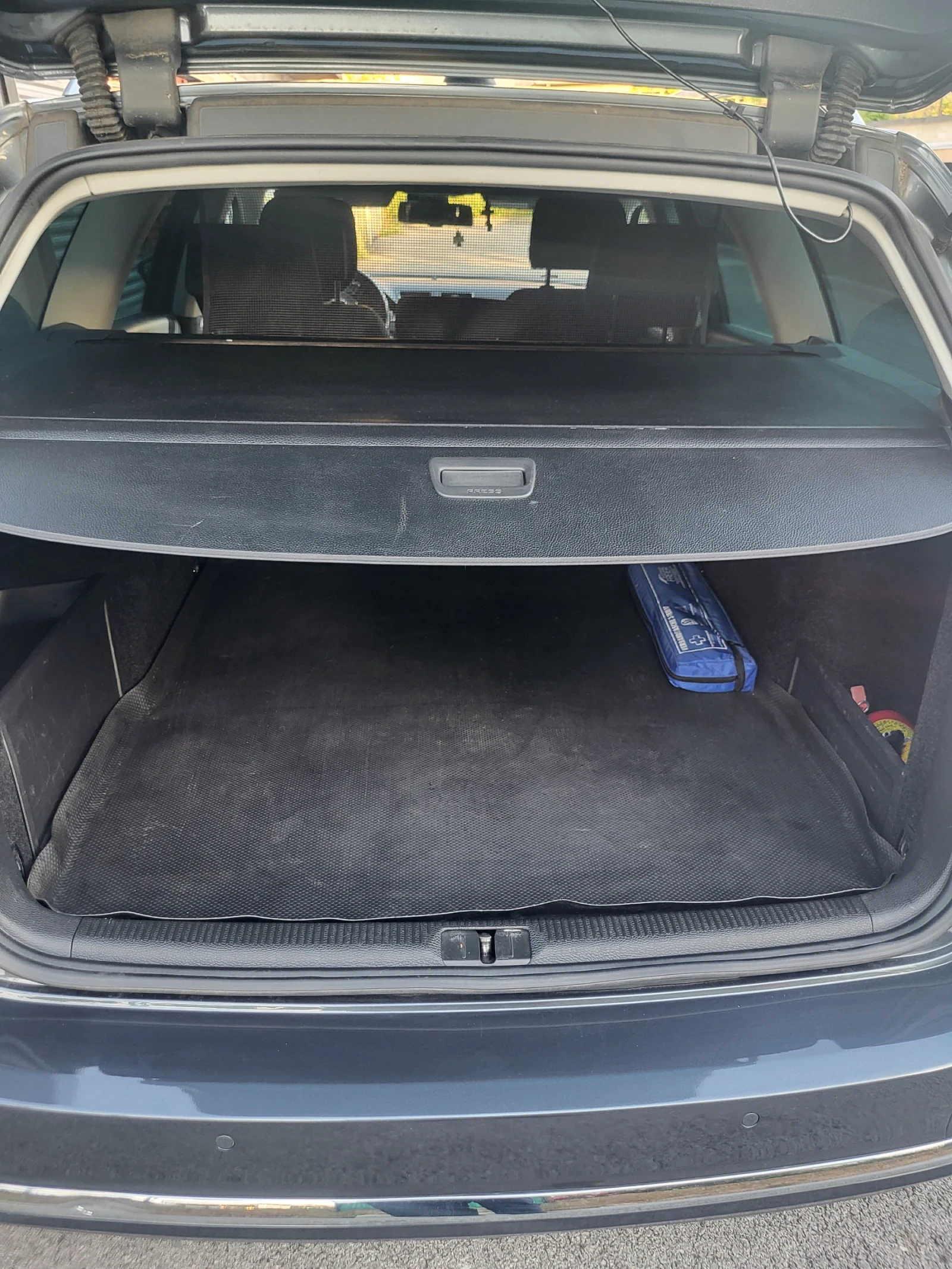 VW Passat 2.0-140кс-2012г, снимка 9 - Автомобили и джипове - 54991444