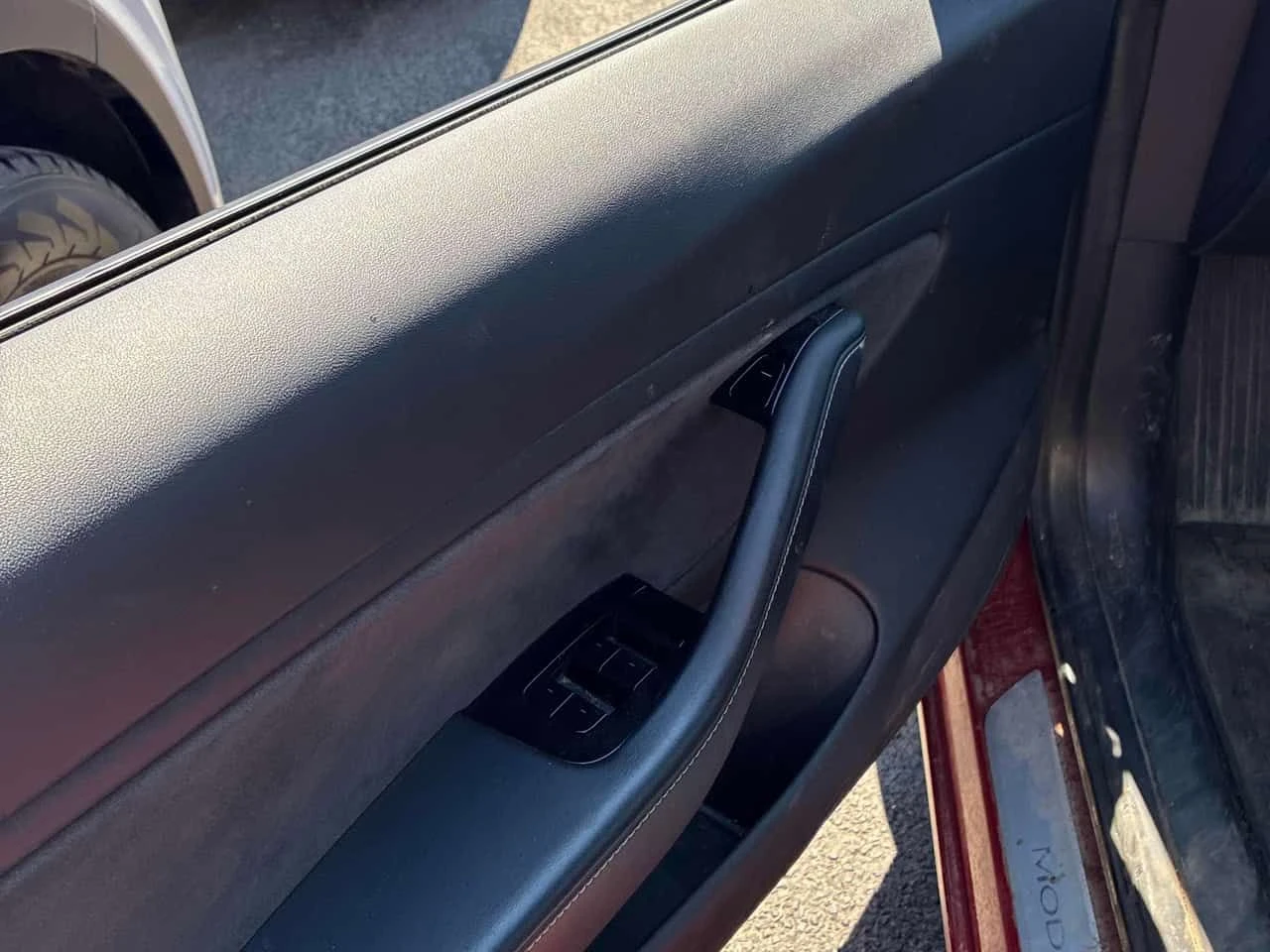 Tesla Model 3 * AWD * ���������� ����� * CARFAX | Mobile.bg � ����������� 16