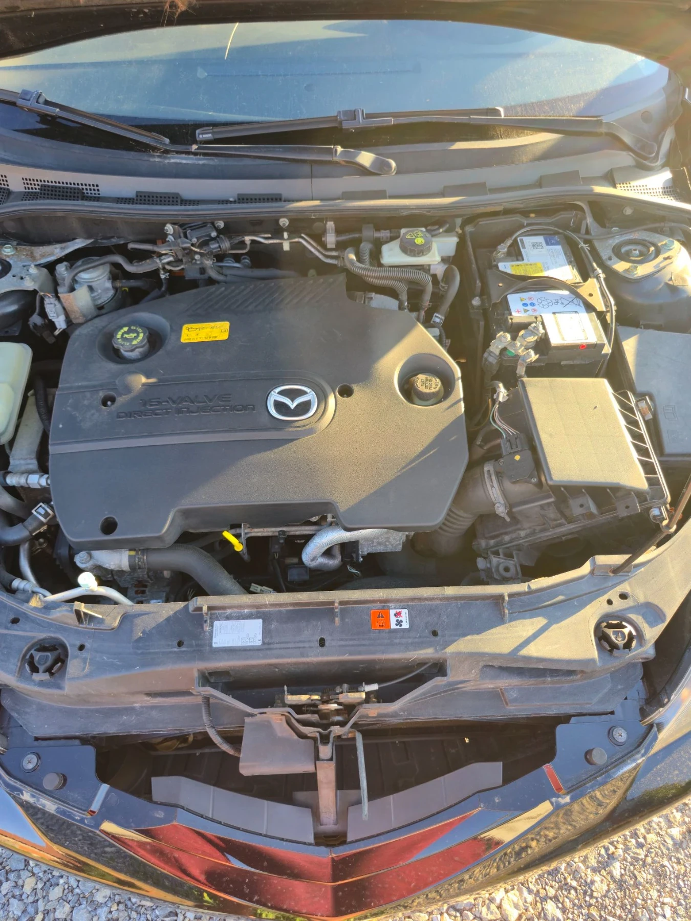 Mazda 3 2.0d, снимка 14 - Автомобили и джипове - 55742652