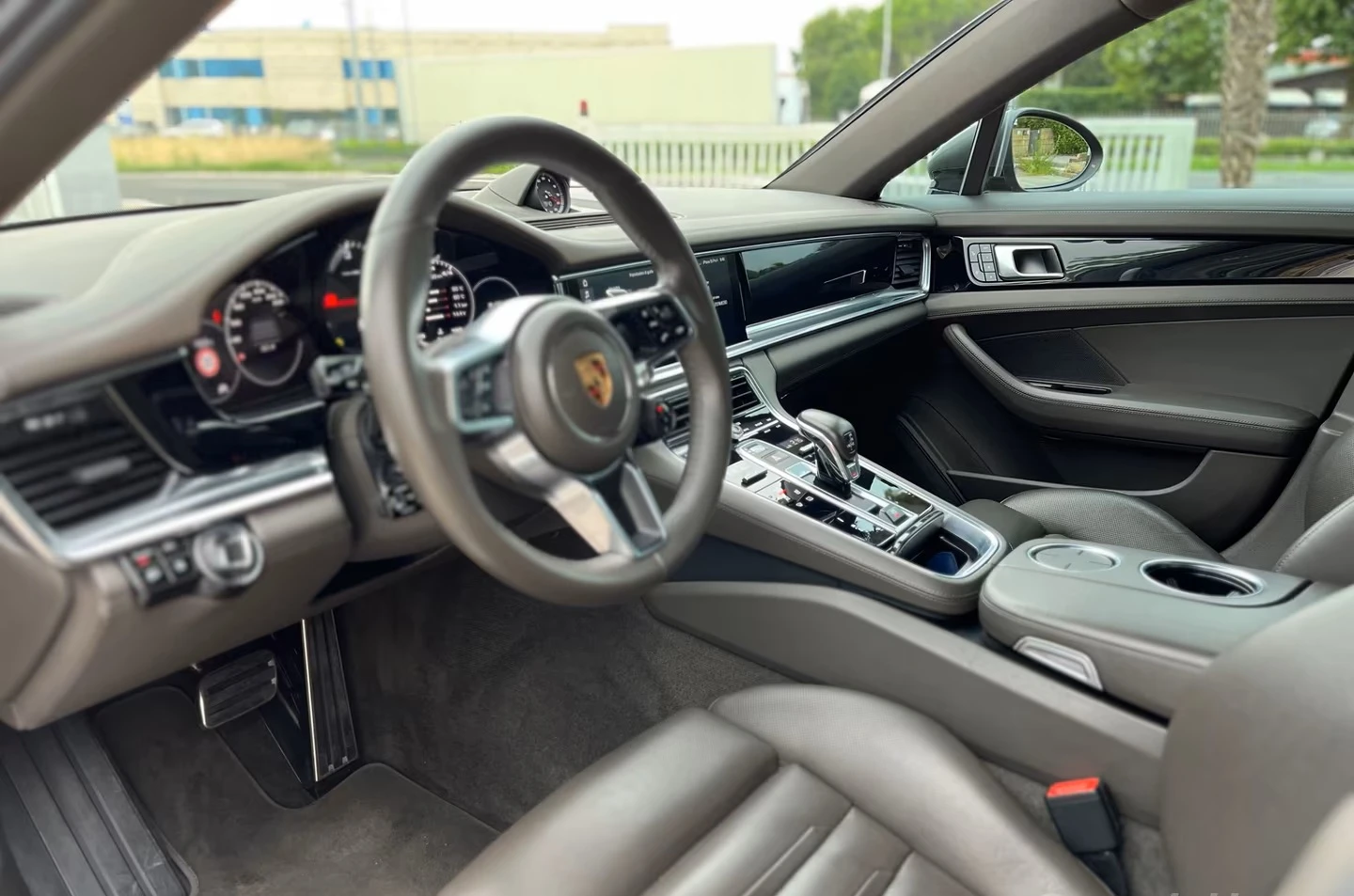 Porsche Panamera 4.0 V8 4S Diesel , снимка 8 - Автомобили и джипове - 55937401