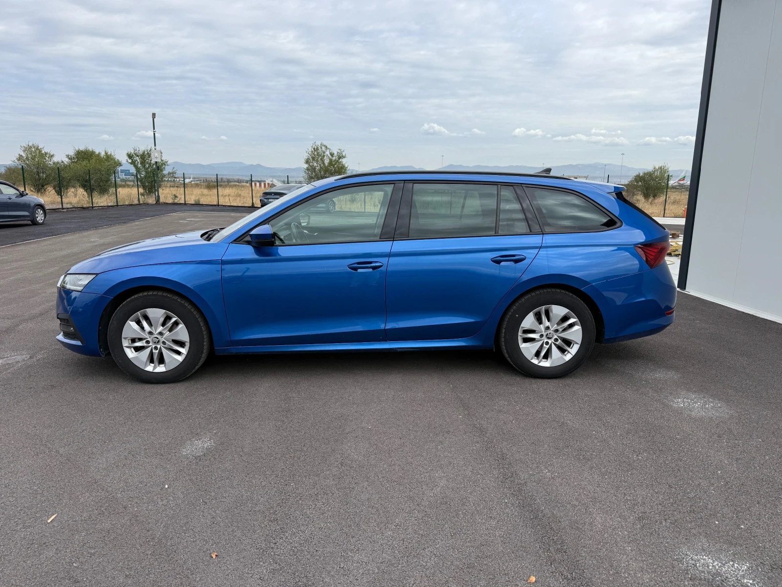 Skoda Octavia e-TEC, снимка 4 - Автомобили и джипове - 56081462