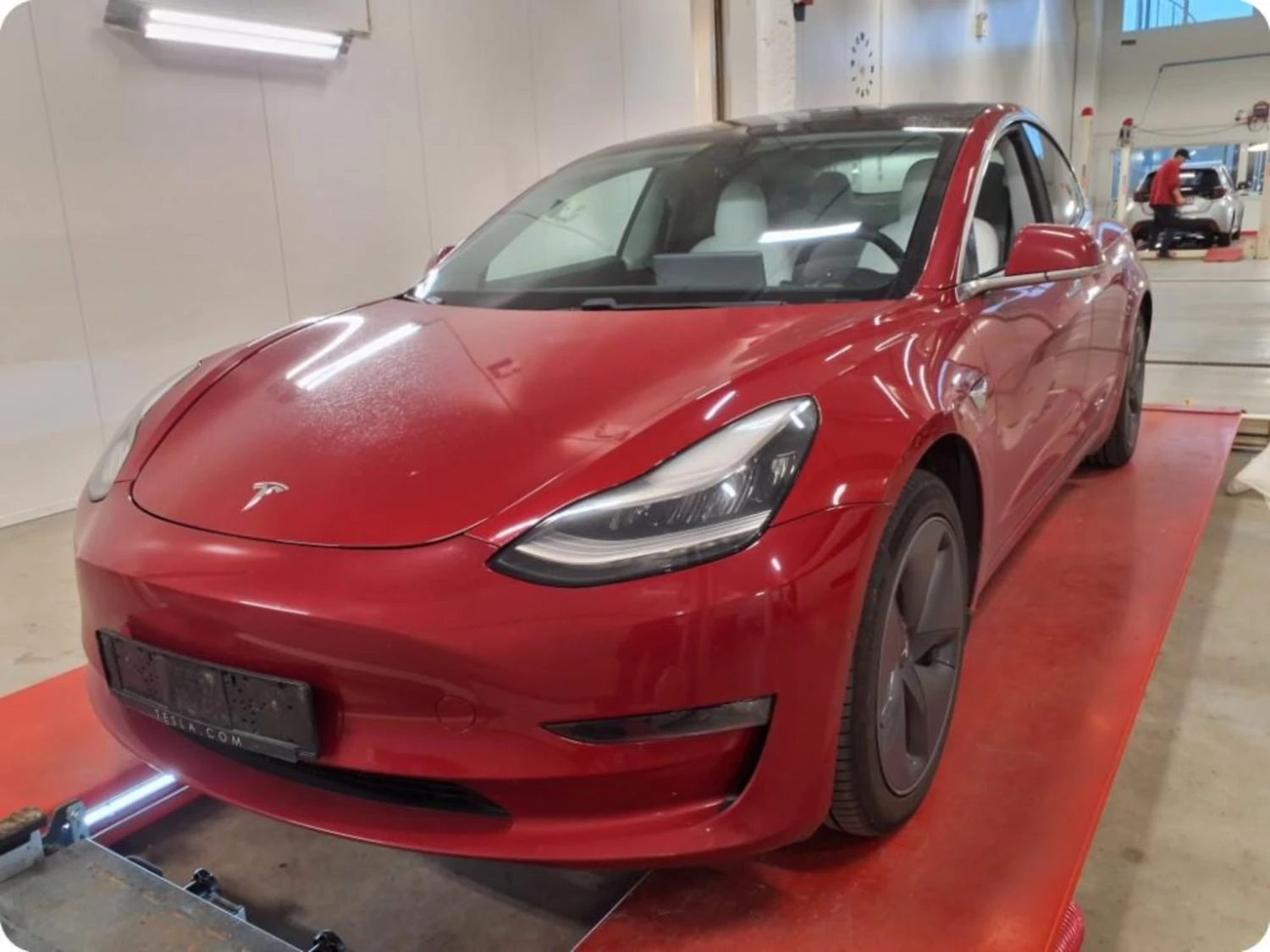 Tesla Model 3 Long Range AWD, снимка 7 - Автомобили и джипове - 56324166