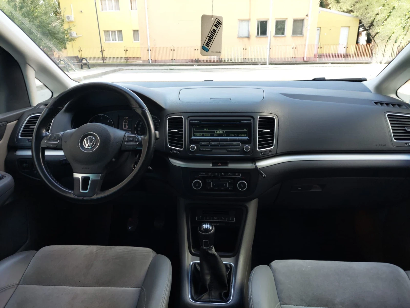 VW Sharan 2.0 TDI, снимка 9 - Автомобили и джипове - 56438595