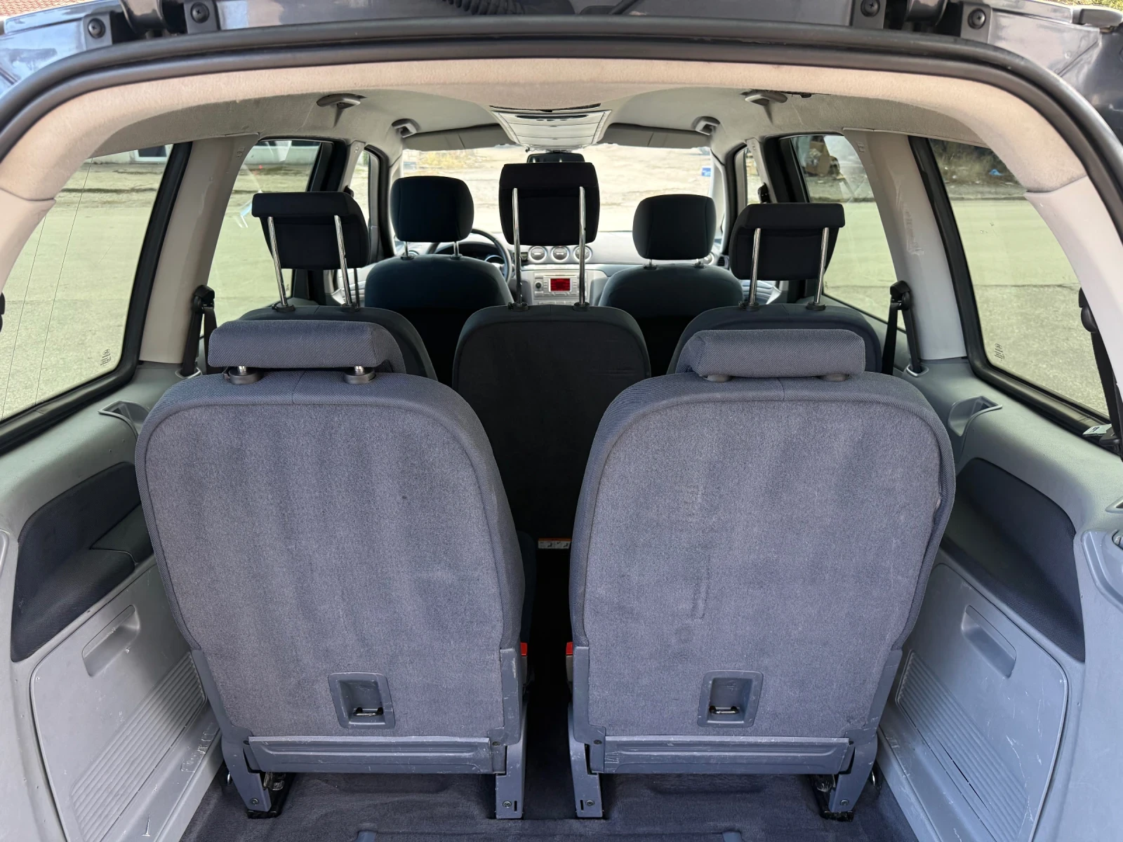Ford Galaxy 1.8tdci 7������ | Mobile.bg � ����������� 12