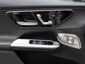 Mercedes-Benz GLC 43 AMG 4Matic = Premium Plus = Гаранция, снимка 6