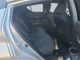 Toyota C-HR HYBRID | 69 000 км. | ГАРАНЦИЯ | , снимка 11