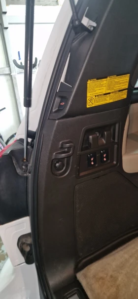 Toyota Sequoia 5.7 LIMITED | Mobile.bg    13