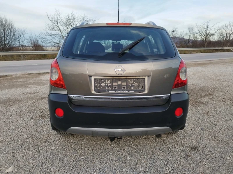 Opel Antara 2.4 I 4x4 УНИКАТ, снимка 6 - Автомобили и джипове - 48413939