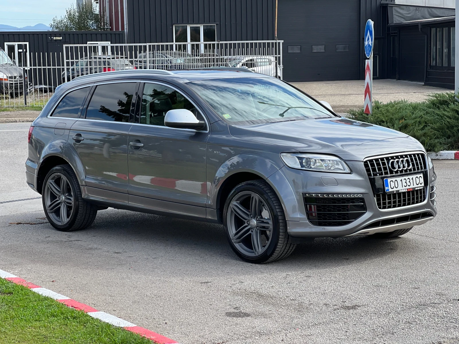 Audi Q7 V12 6.0 TDI CERAMIC - изображение 2