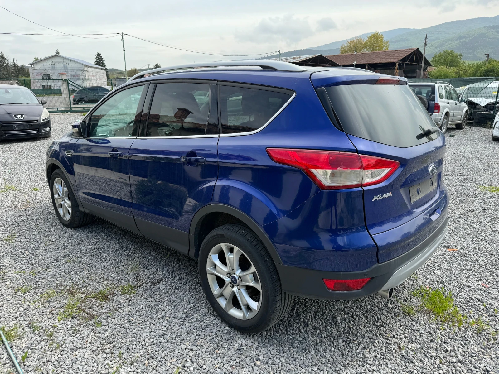 Ford Kuga  - изображение 5