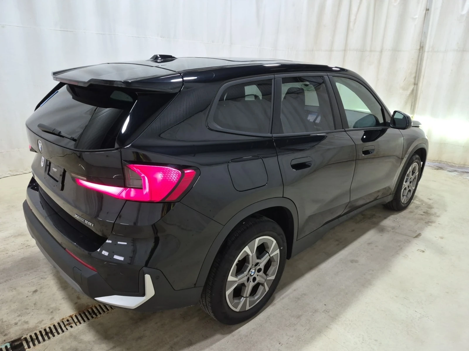 BMW X1 * xDrive28i * CARFAX * ОПЦИЯ ЗА ФИНАНСИРАНЕ * , снимка 11 - Автомобили и джипове - 55801009