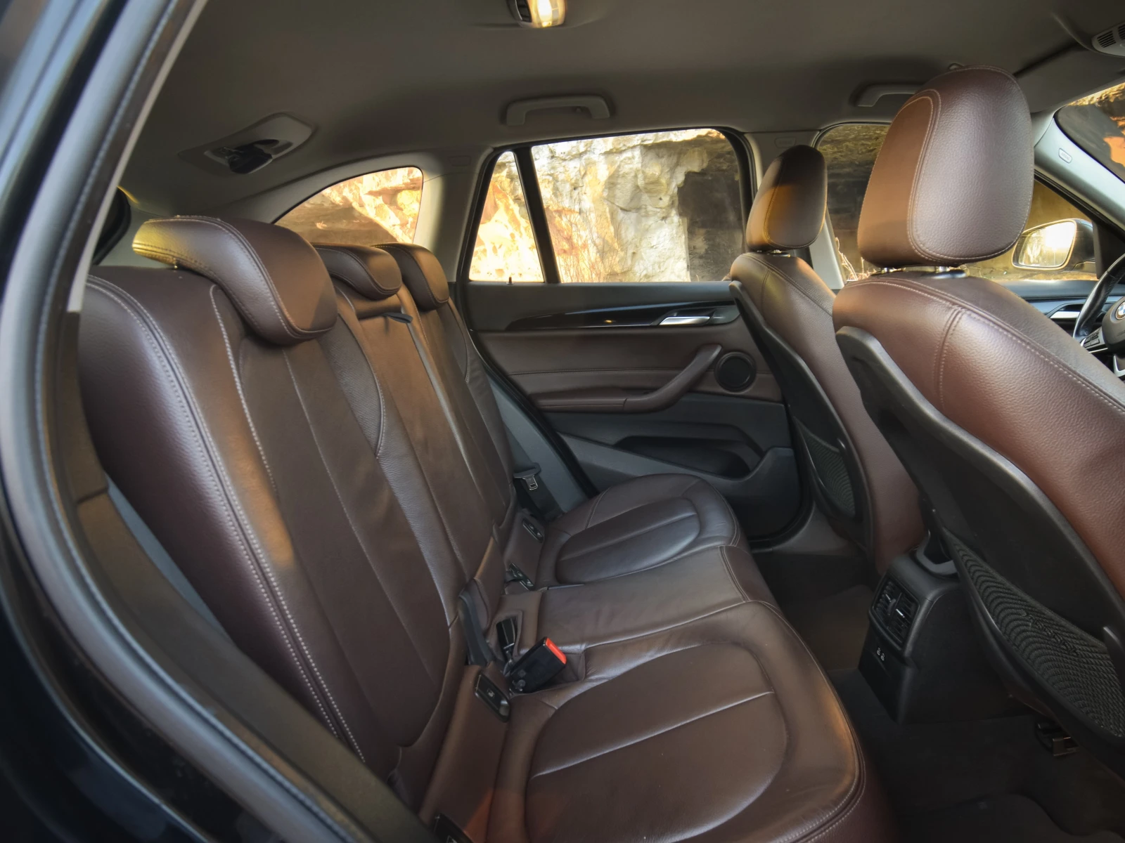 BMW X1 XDrive/190hp/Automat/Подгрев, снимка 12 - Автомобили и джипове - 56068512