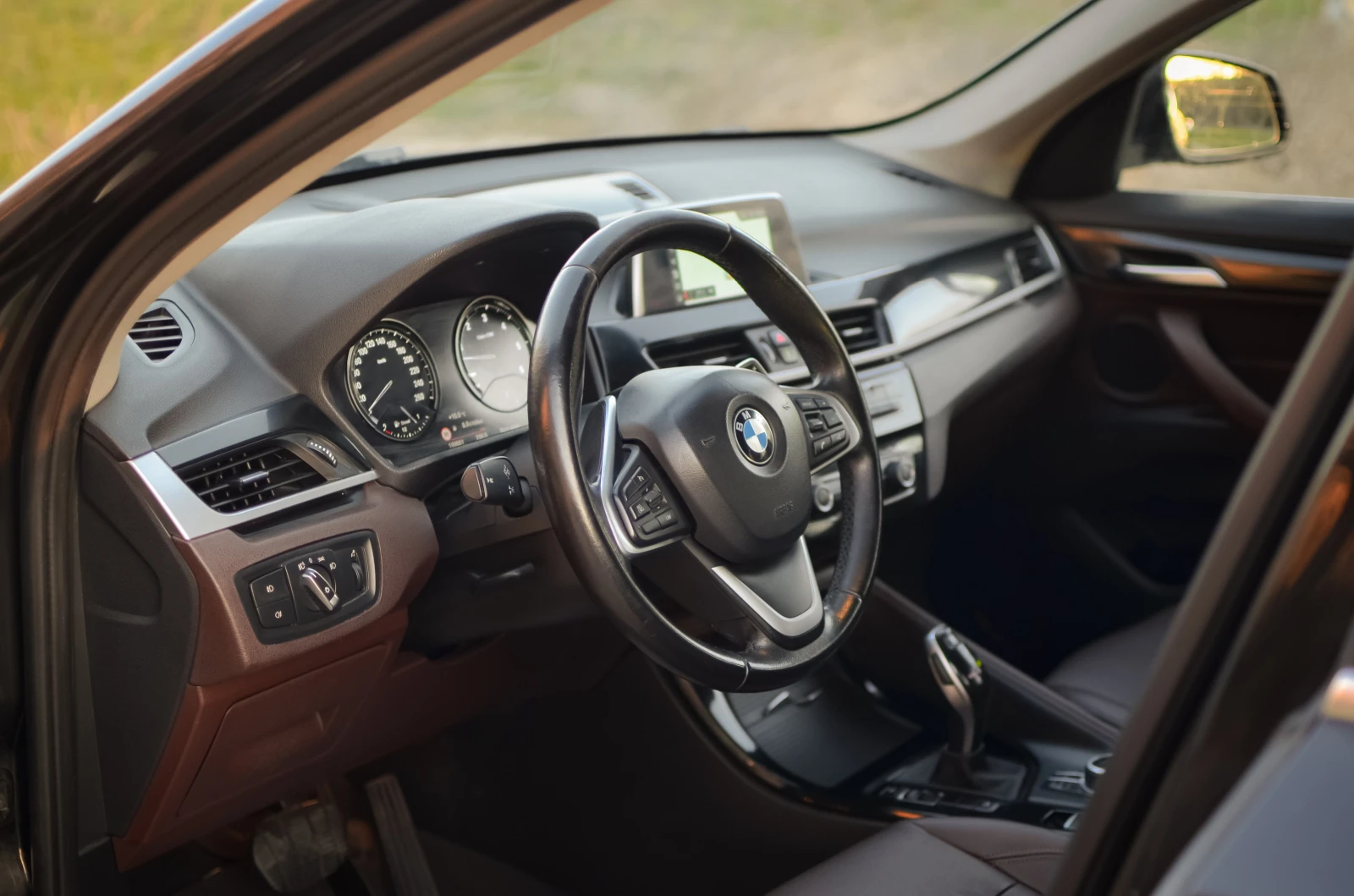 BMW X1 XDrive/190hp/Automat/Подгрев, снимка 9 - Автомобили и джипове - 56068512