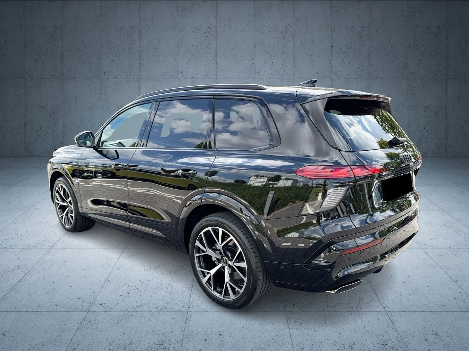 Audi Q7 S-LINE / BLACK OPTIC / B&O / HUD / PANO / MATRIX /, снимка 3 - Автомобили и джипове - 56113895