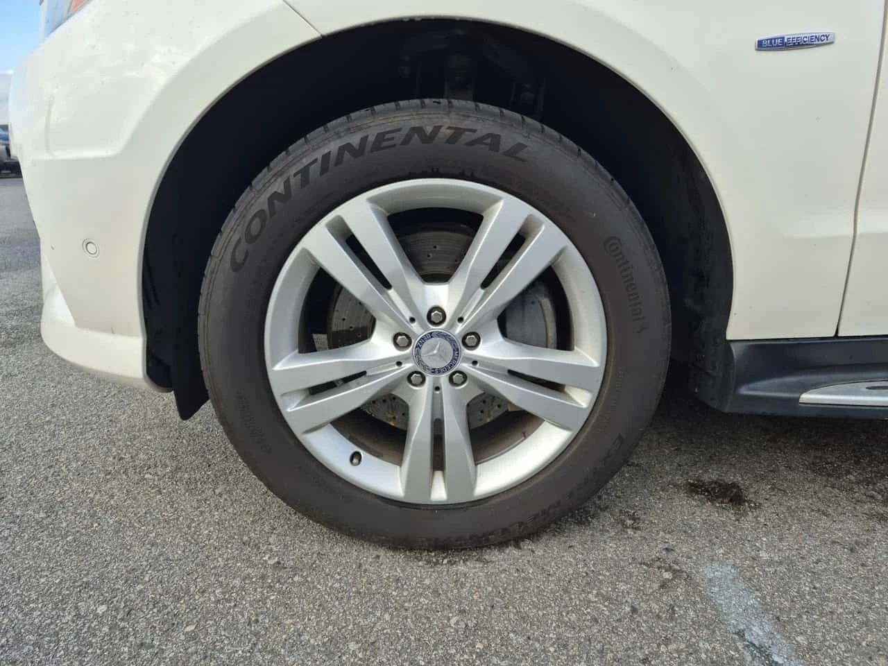 Mercedes-Benz ML 350 * BLUETEC * AMG * НА ПРУЖИНИ * CARFAX * , снимка 5 - Автомобили и джипове - 56203526