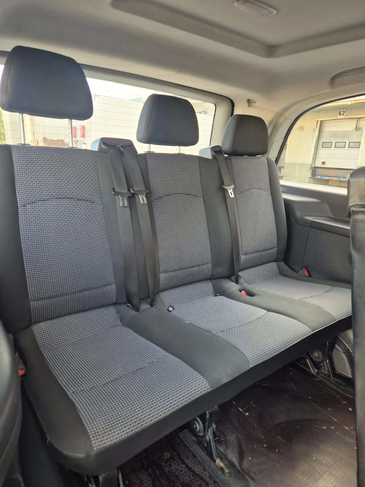Mercedes-Benz Vito 113 CDI-9 Места-Климатик, снимка 11 - Бусове и автобуси - 55425826