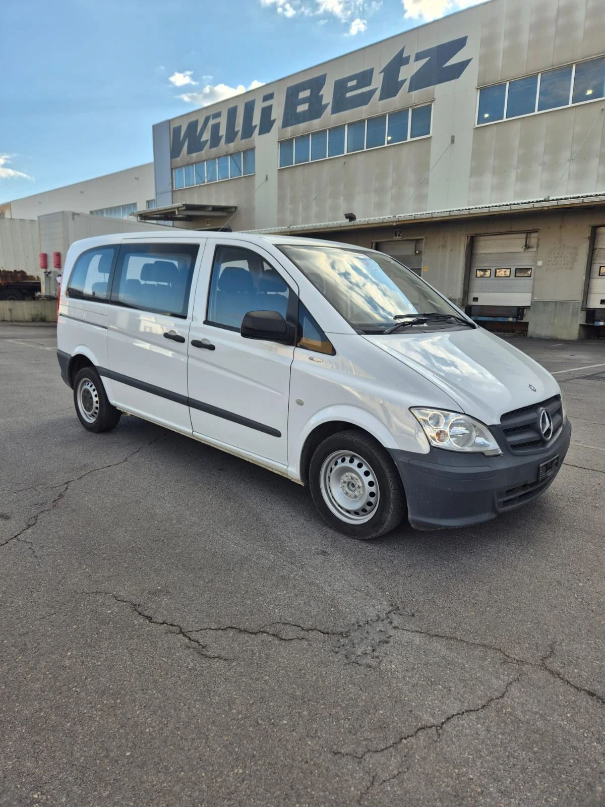 Mercedes-Benz Vito 113 CDI-9 Места-Климатик, снимка 3 - Бусове и автобуси - 55425826