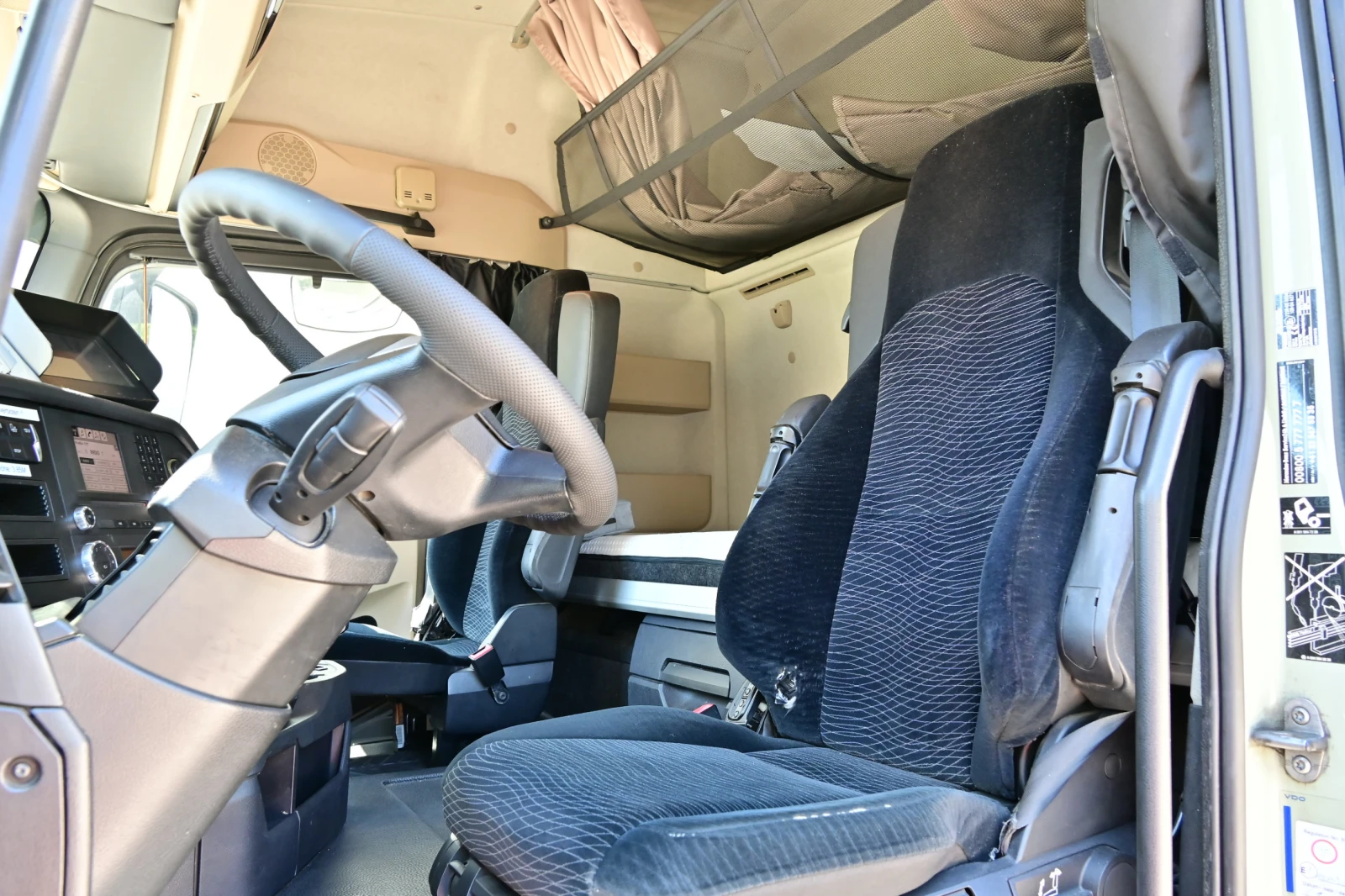 Mercedes-Benz Actros 1845  Ретардер Борд Капаци, снимка 10 - Камиони - 54687974