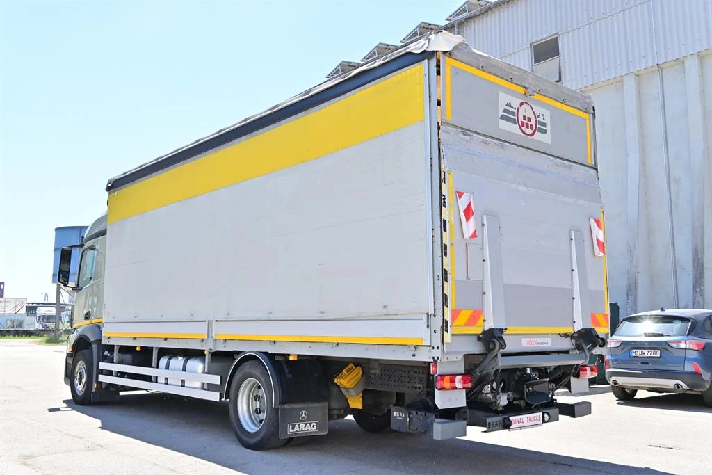Mercedes-Benz Actros 1845  Ретардер Борд Капаци, снимка 4 - Камиони - 54687974