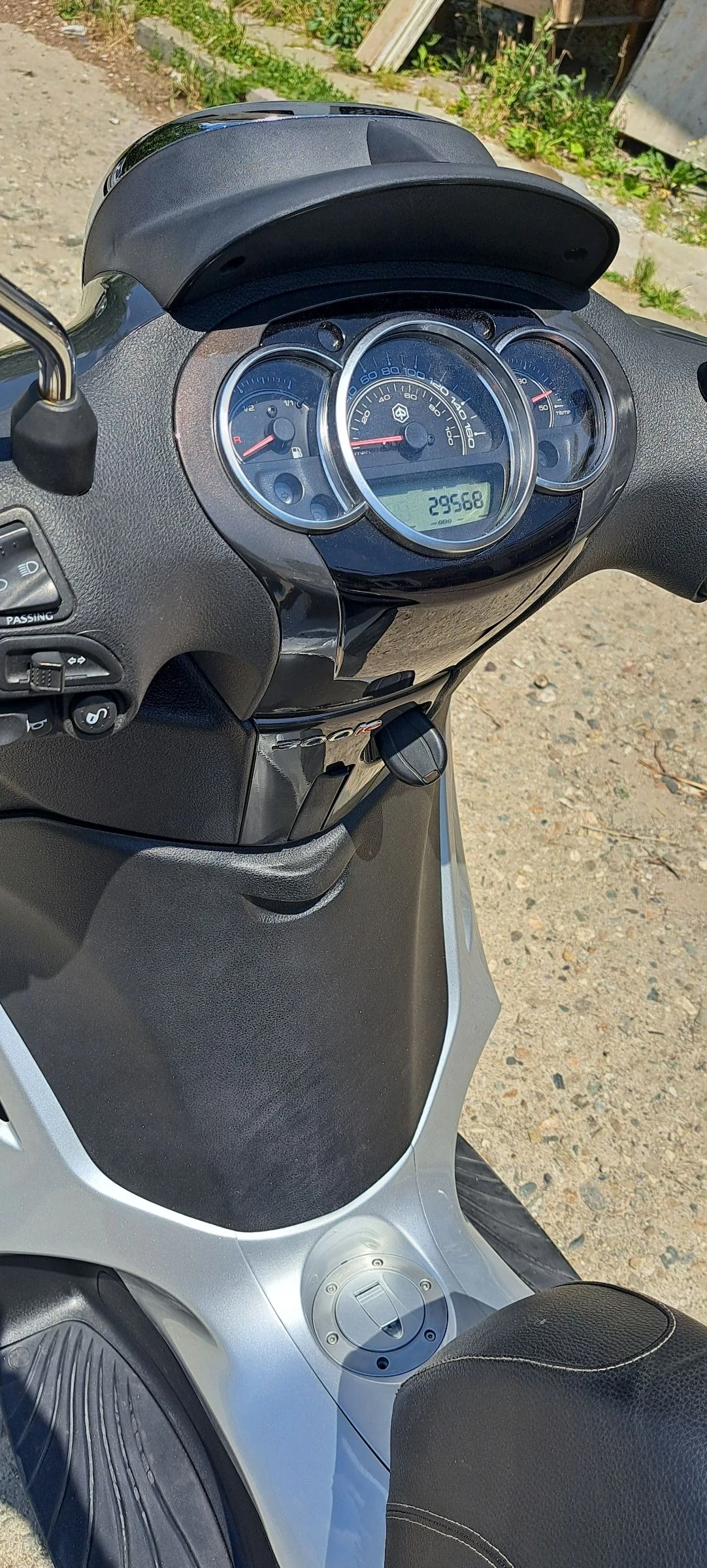 Piaggio Beverly 300  - изображение 10