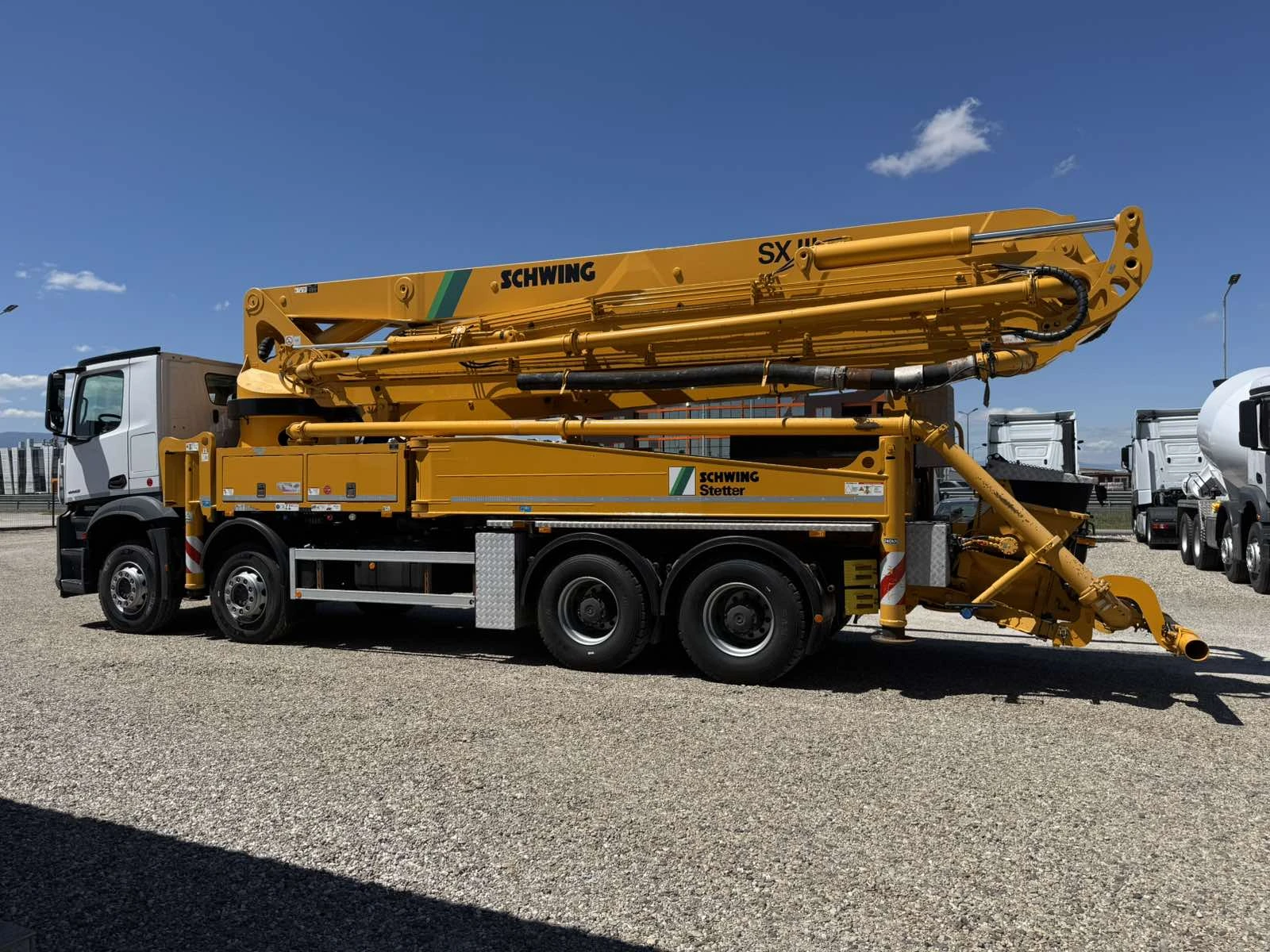 Бетон помпа Mercedes-Benz AROCS 4442 SCHWING S43SX - изображение 4