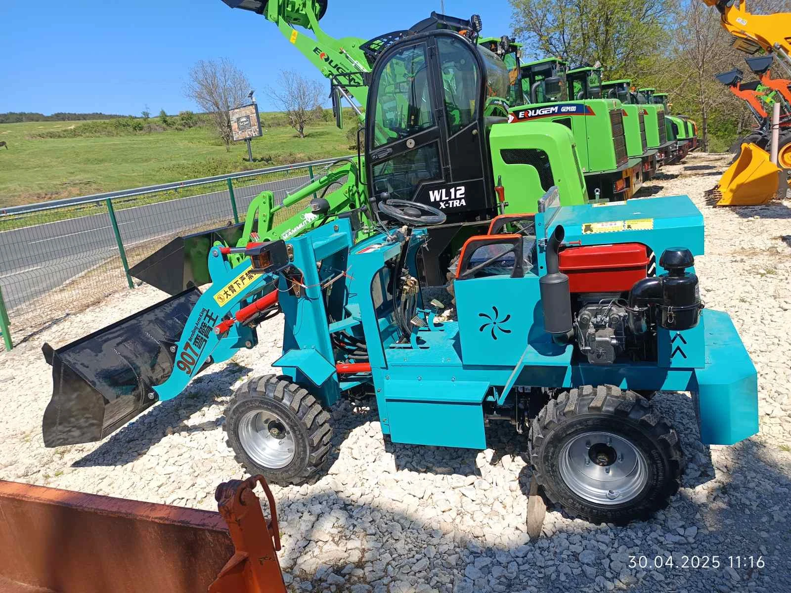 Челен товарач Komatsu 32к.с. 4х4 нов внос, снимка 3 - Индустриална техника - 55893871