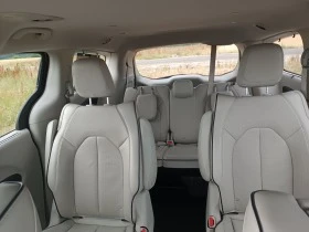 Chrysler Pacifica Plug-in Hybrid LIMITED , снимка 6