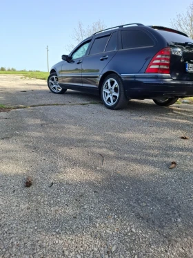 Mercedes-Benz C 270, снимка 9