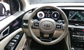 Kia Carnival 9-Seater Signature, снимка 13