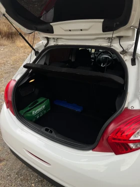 Peugeot 208 1.4 HDI, снимка 12