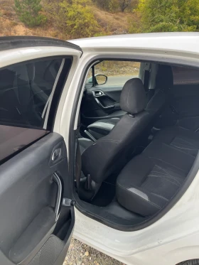 Peugeot 208 1.4 HDI, снимка 11