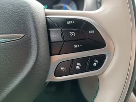 Chrysler Pacifica Plug-in Hybrid LIMITED , снимка 15