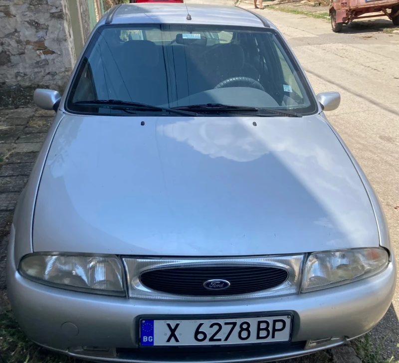 Ford Fiesta, снимка 1 - Автомобили и джипове - 47086764