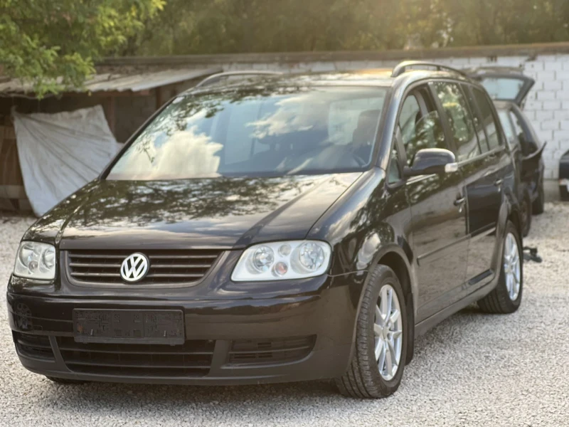 VW Touran 1.9TDI 105 DSG 7 места, снимка 1 - Автомобили и джипове - 47376447