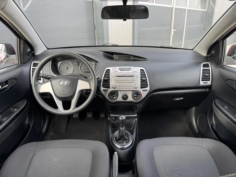 Hyundai I20, снимка 7 - Автомобили и джипове - 48118089