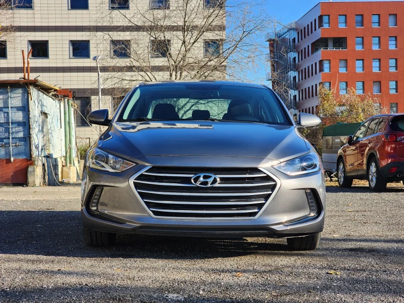 Hyundai Elantra 2.0, снимка 2 - Автомобили и джипове - 49596042