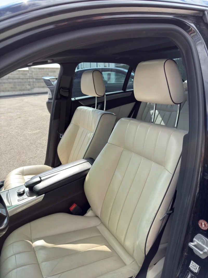 Mercedes-Benz E 350 4matic, снимка 8 - Автомобили и джипове - 52036061