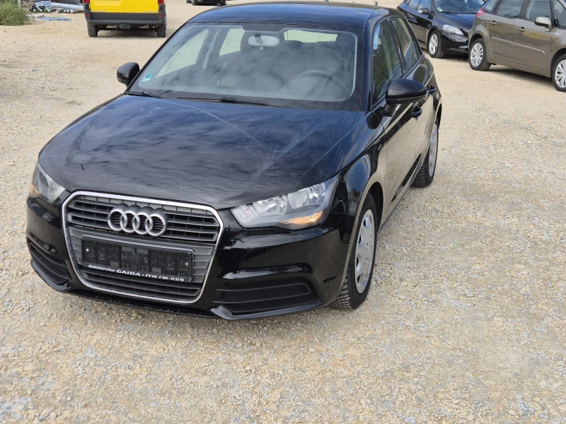 Audi A1 1.2!, снимка 3 - Автомобили и джипове - 52104281